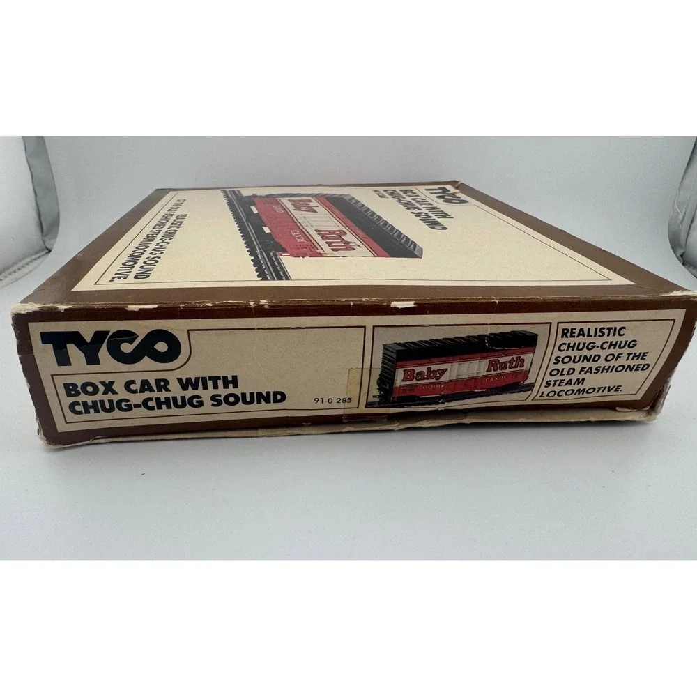 Tyco HO Scale Baby Ruth Box Car‎ with Chug-Chug Sound 91-0-285 Vintage Train Car